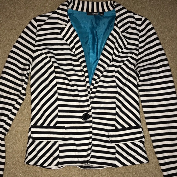 ANA Blazer Size Small - Picture 2 of 3